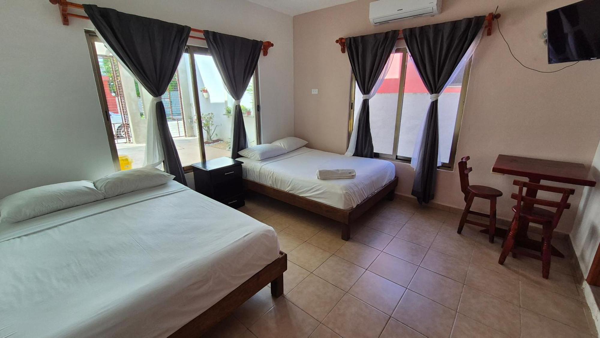 Hotel Monserrat Mérida Dış mekan fotoğraf